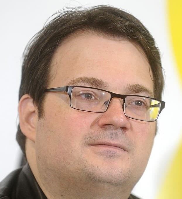 Brandon Sanderson portrait